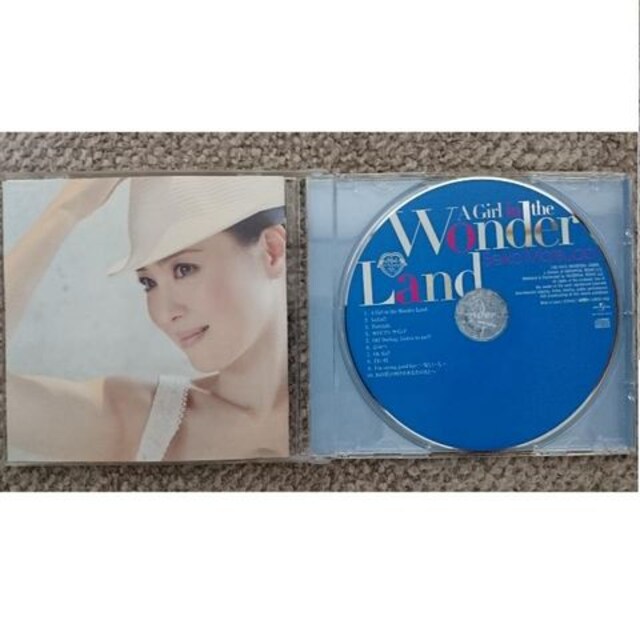 KF@@cq@@A Girl in the Wonder Land @  ^gObY 