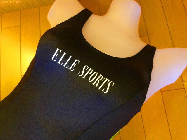 ELLE􂩂ȂccfUCMTCY