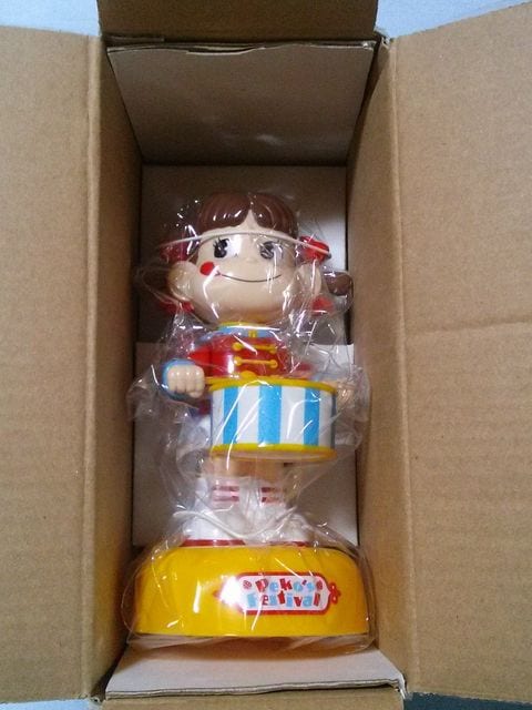 ペコちゃん フェスタ ゼンマイ人形②当選品 当選品◇不二家 ペコちゃん フェスタ人形◇ゼンマイ式 未使用品