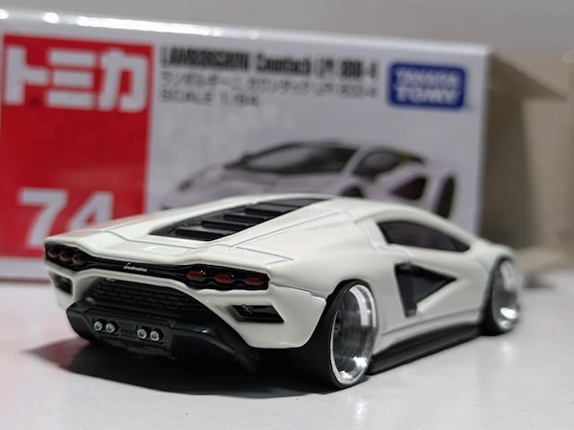 yg~Jz{Mj JE^bN LPI 800-4  zr[ 