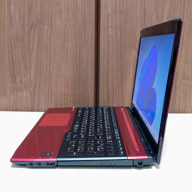 FUJITSU LIFEBOOK Corei7 16GB SSD512GB Bru-ray Windows11 WebJ  PC{/Ӌ@ 