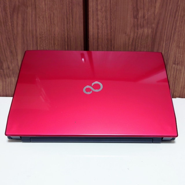 FUJITSU LIFEBOOK Corei7 16GB SSD512GB Bru-ray Windows11 WebJ  PC{/Ӌ@ 