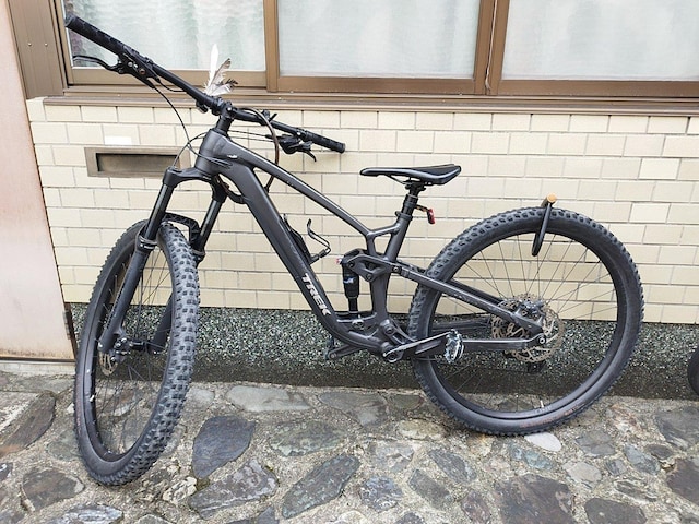 OTXTREK Fuel EX5Gen6}bgubN   W[/X|[c 