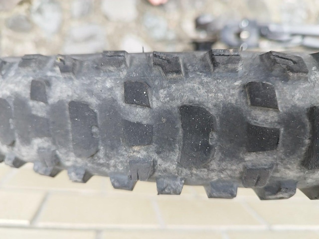 OTXTREK Fuel EX5Gen6}bgubN  W[/X|[c 