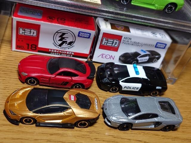 PX^g~JUOԃZbg{M[j/ZfX/񔄕iABARTH124Rally