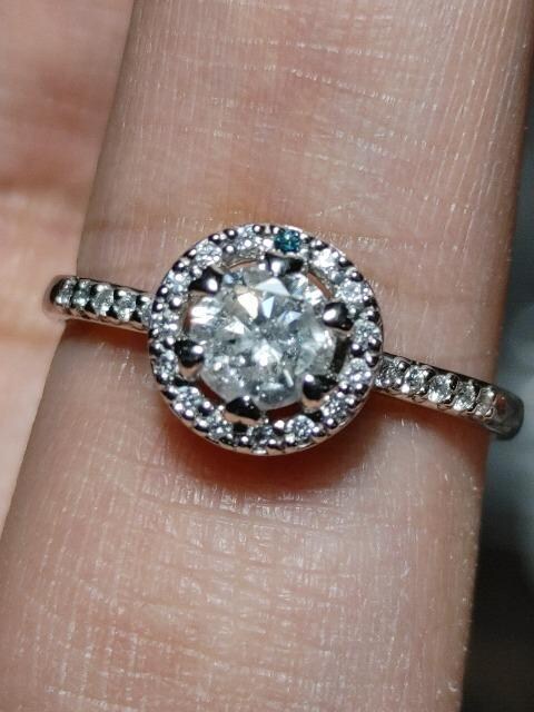 Pt9500.50ct0.10ctwC[_ChO{ɃMMƑfGȎwւŌ܂