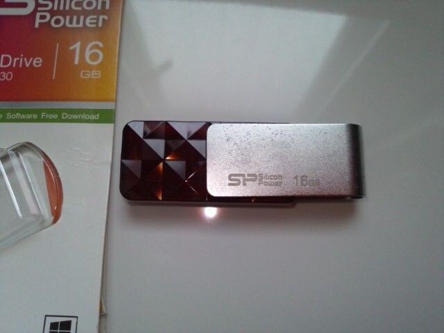 @@VRp[ USB2.0@16GB USB  PC{/Ӌ@ 