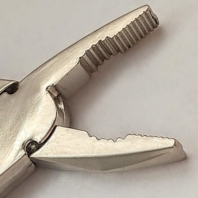 KeyHolder@pliers@Pliers@  jt@bV 