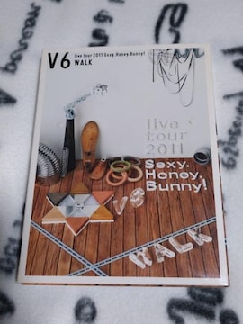 uU DVDulive tour 2011 Sexy.Honey.Bunny! v WALK