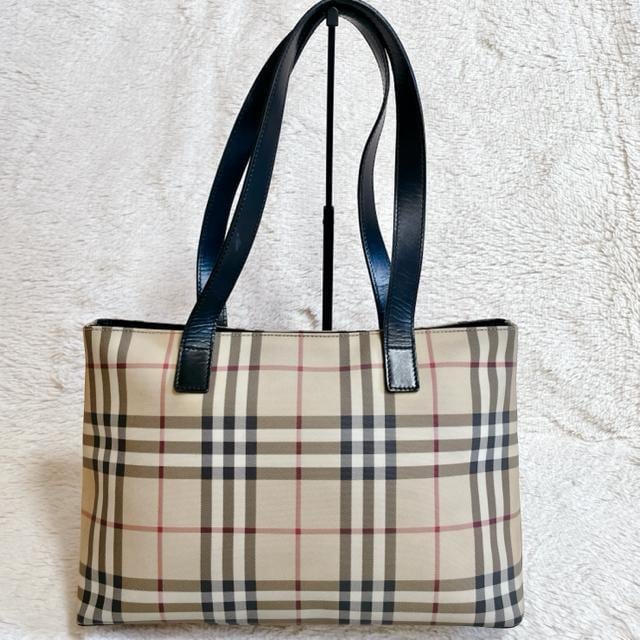 BURBERRY o[o[ PVC mo`FbN  g[gobO e  uh 