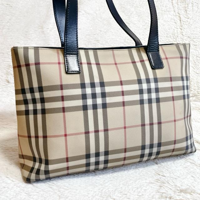 BURBERRY o[o[ PVC mo`FbN  g[gobO e  uh 