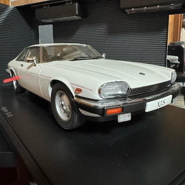 ŖWi I[gA[g 1/18 WK[ XJ-S zCg1980