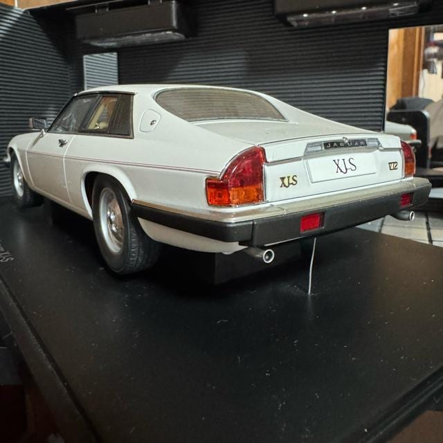 ŖWi I[gA[g 1/18 WK[ XJ-S zCg1980  zr[ 