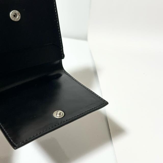 i Salvatore Ferragamo tFK _uK`[j U[ RCP[X  uh 