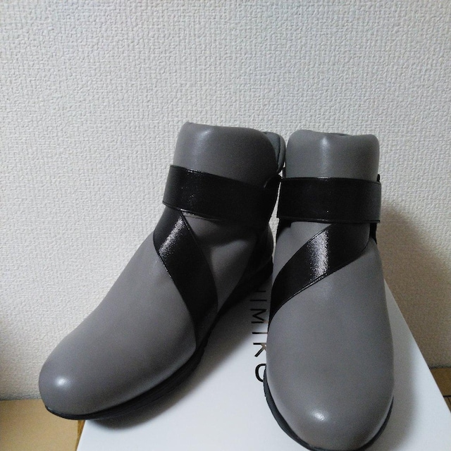 VigpږăEH[^[}bT[Wu[c24.5cm  t@bV 