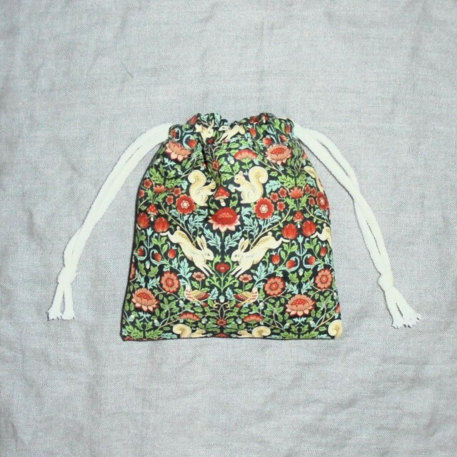 y~jTCYzAntique Flowerforest animalsΌnВ 