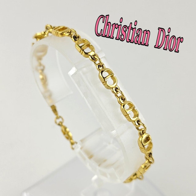 Christian Dior uXbg   uh 