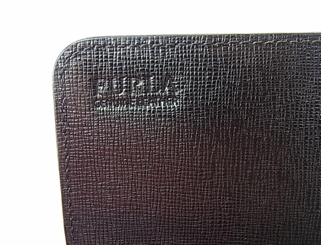 ǕiKi@t@FURLA@ubN@z@