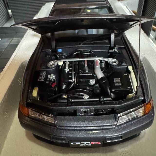 ŖWiI[gA[g1/18GT-R R32 jXIvVp[cVer.  zr[ 