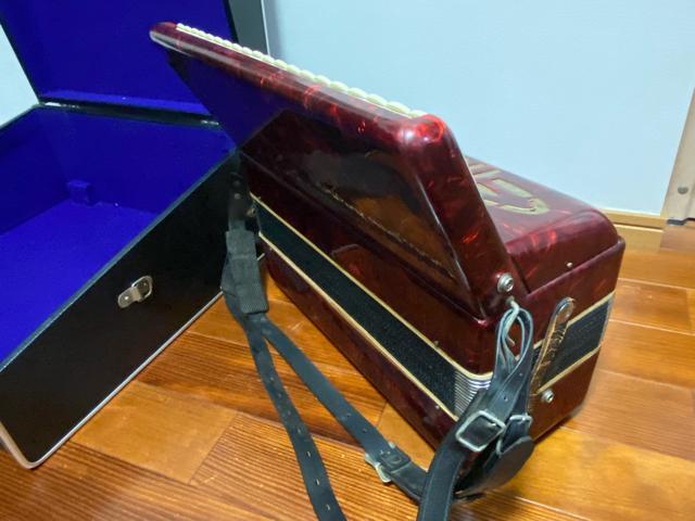 Tombo アコーディオン　専用ケース付き　動作品　良品　1905-02-1 Tombo アコーディオン 専用ケース付き 動作品 良品 1905-02-1