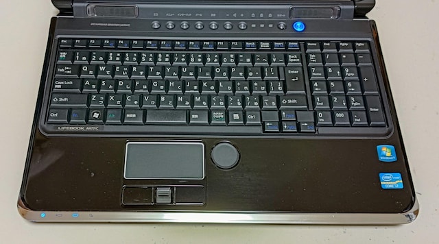 FUJITSU LIFEBOOK Corei7 16GB SSD512GB WebJ Blu-ray Windows11  PC{/Ӌ@ 
