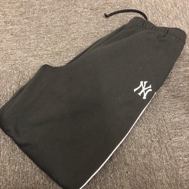  GENUINE MERCHANDISE j[[NL[X {gX  jt@bV 