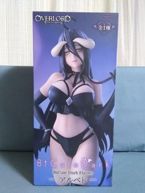 I[o[[hBicute@Dark@Figure@Axh   zr[ 