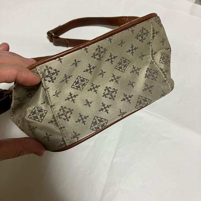 yrusset / VbgzyDivision z V_[obO  uh 