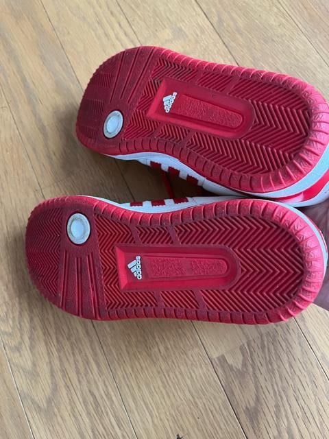 adidas Xj[J[  uh 