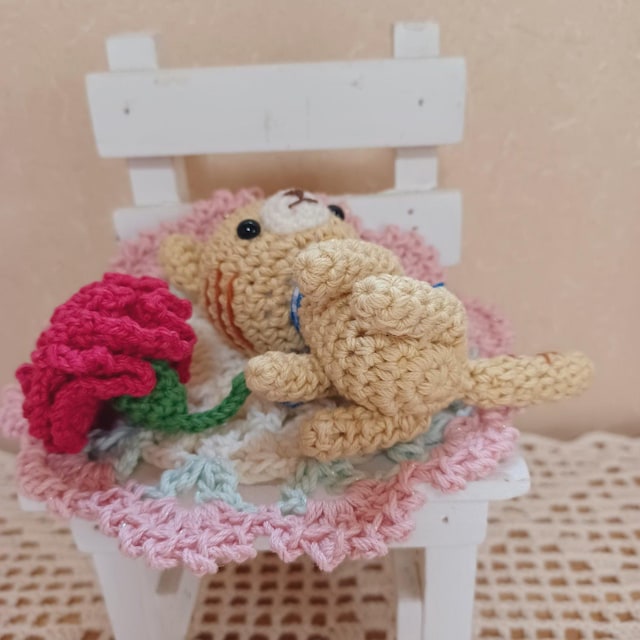 Hand made@@L񁖕̓̃J[l[VhC[݂