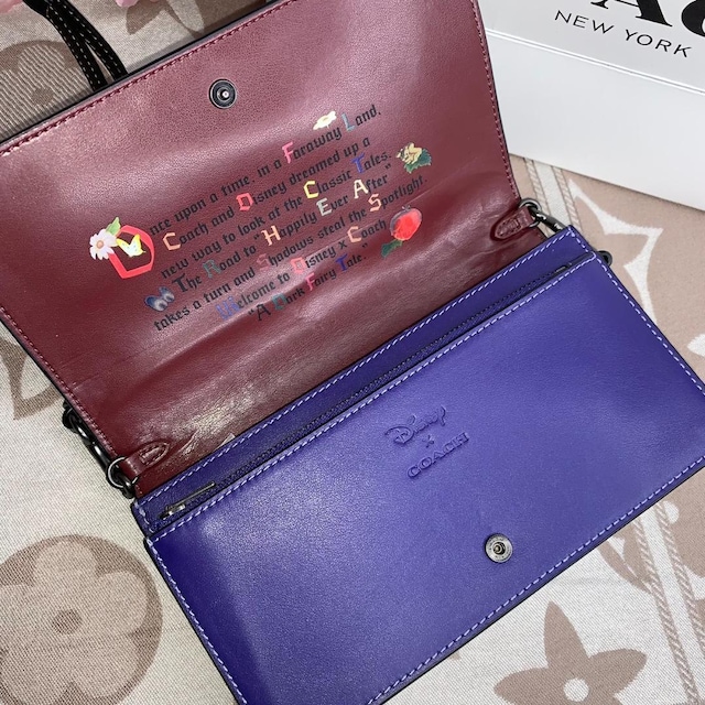 ڋCOACHR[`COACHR[`~fBYj[Tt[Ou^U[  uh 