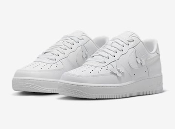 NIKE AIR FORCE 1 LOW