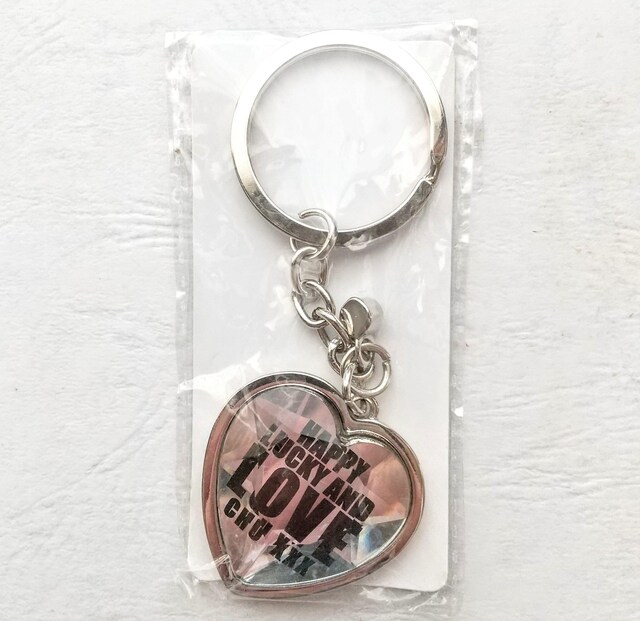 bgt www@KeyHolder@`E@L[z_[@HAPPY LUCKY AND LOVE  t@bV 