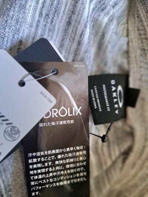 OAKLEY I[N[ vg S n[tpc V[c Zp pc/Y/3LVi  uh 