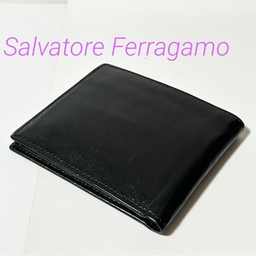 Salvatore Ferragamo tFK U[ ܂ z EHbg