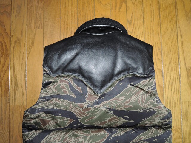  HYSTERIC GLAMOUR qXebNO}[ ~ bL[}Ee ʕ _E xXg S36 J  uh 