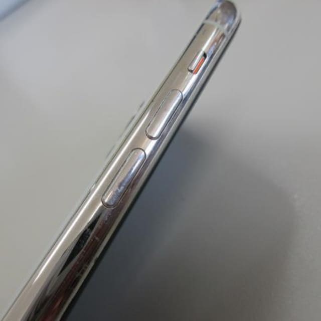 iPhone 11 Pro Vo[ 512GB SIMbNȂ ti ACtH