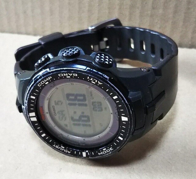 JVI CASIO PROTREK vgbN PRW-3000 dg \[[ fW^ rv ubN  uh 