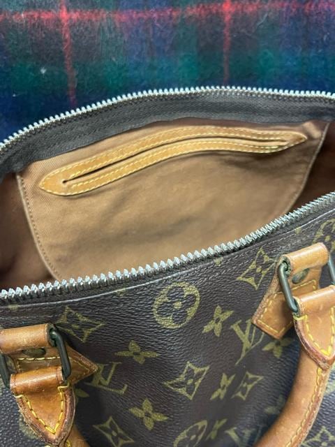 Louis Vuitton uE ~j{XgobO@nhobN@fB[X  uh 