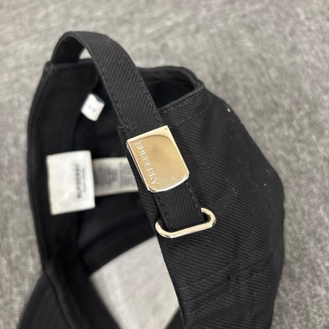  BURBERRY o[o[ Lbv Xq ubN LG  uh 