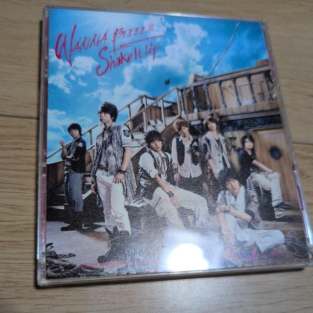 WANNA BEEEEIII^Shake It Up  CD/DVD/rfI 