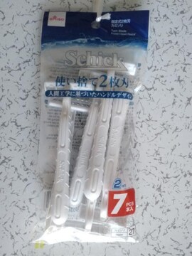 Schick 2nTJ~\7{