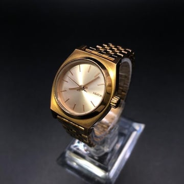  NIXON MINIMIZED jN\ rv