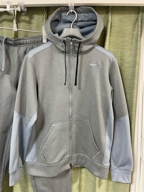 NIKE THERMA FIT iCL@ZbgAbv@O[@TCYL  ZbgAbv WbvAbvp[J[  uh 