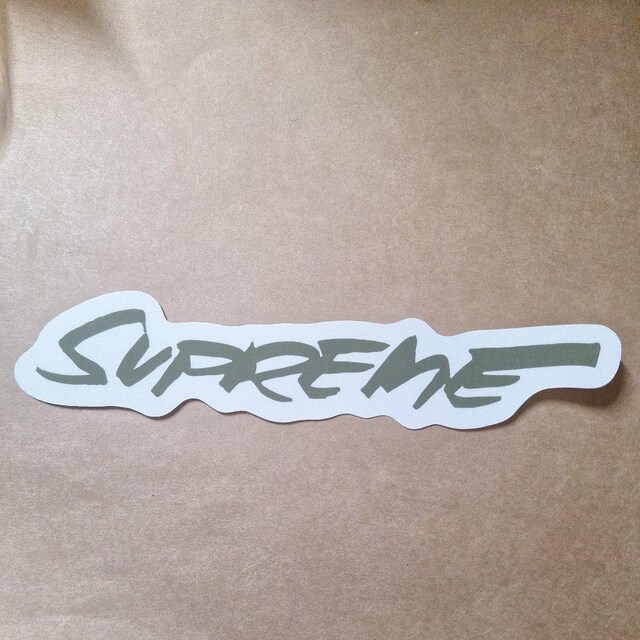 Supreme @XebJ[@7Zbg  uh 