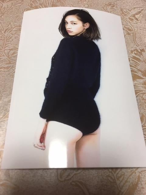q ʐ^28   ^gObY 