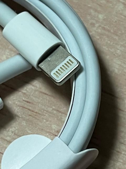 iPhone[dP[u  Ɠd/AV 