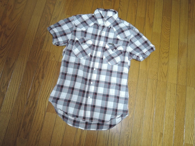 HYSTERIC GLAMOUR qXebNO}[ EGX^ `FbNVc M DԌn Vc  uh 