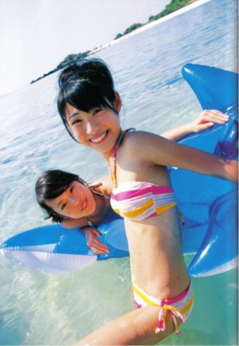 【SALE】瀧本美織（大型ポスターサイズ）#5855 瀧本美織 サイン色紙 - メルカリ