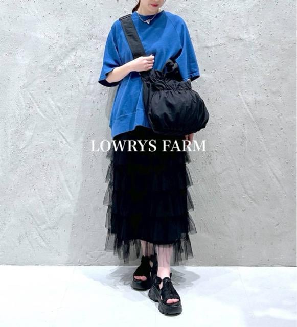 Vi@LOWRYS FARMBIGTVc  t@bV 